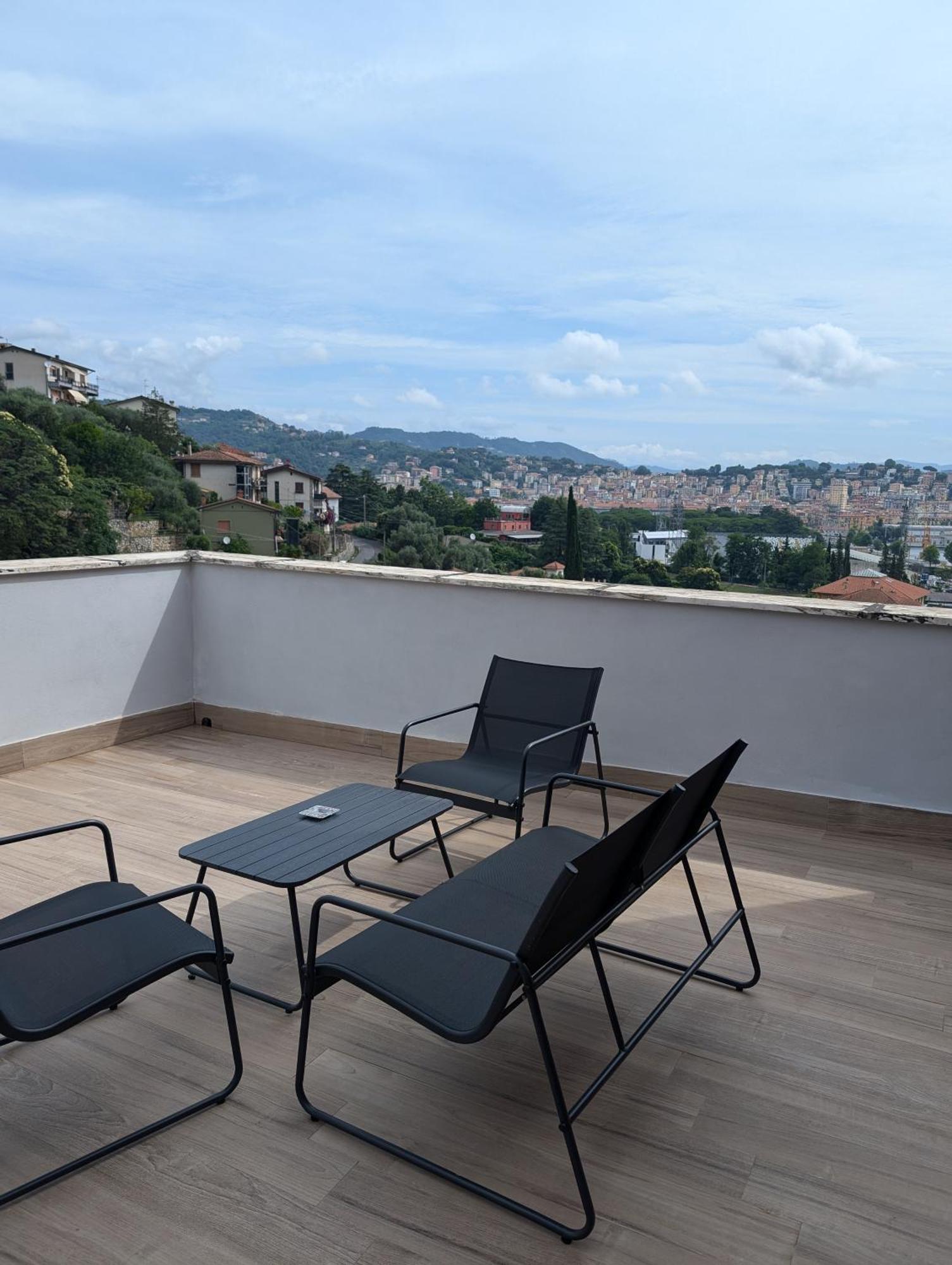 Casa Vacanze Apartment La Spezia Ngoại thất bức ảnh
